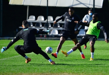 Beşiktaş’Ta M. Başakşehir Maçı Hazırlıkları Sürüyor
