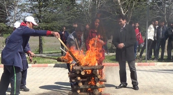 Bilecik  Şeyh  Edebali  Üniversitesinde  Nevruz  Coşkusu