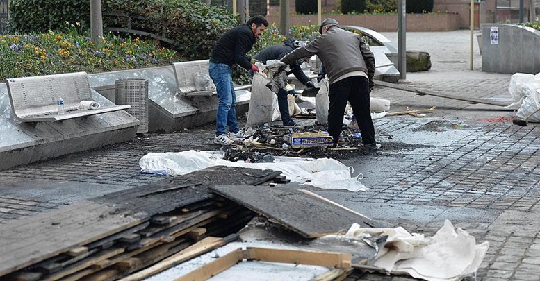 Brüksel'deki terör örgütü çadırı kaldırıldı