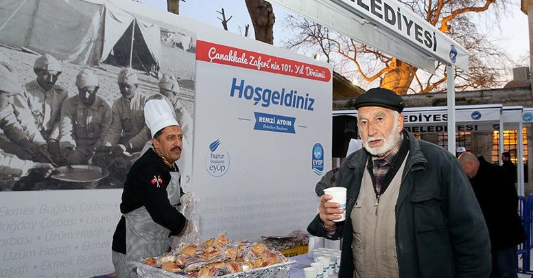 Çanakkale şehitleri için sabah namazında Kur'an-ı Kerim okundu