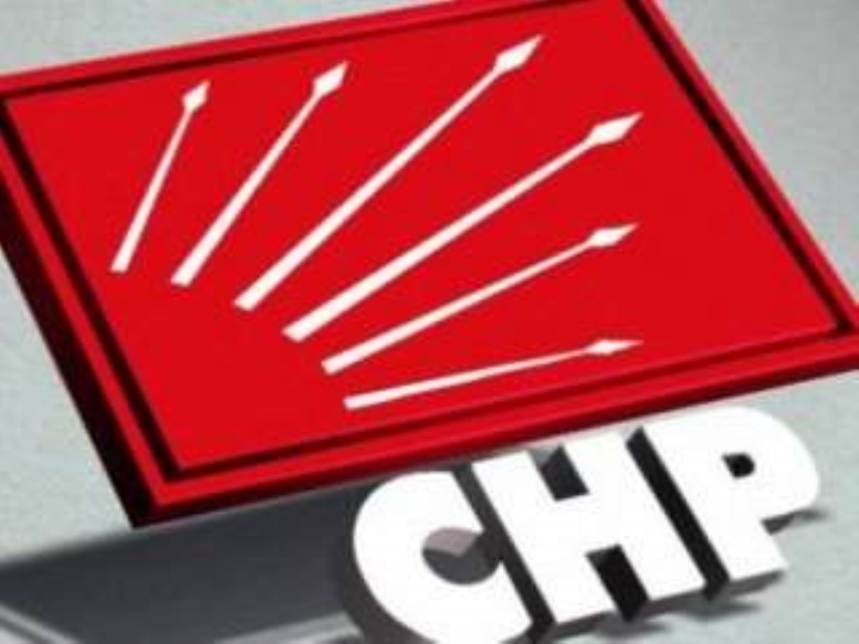 CHP'de Yer Yerinden Oynuyor