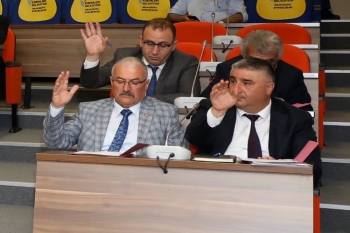 Chp Ve İyi Partili Üyeler Sosyal Yardım Ve Kentsel Dönüşüme ‘Hayır’ Dedi
