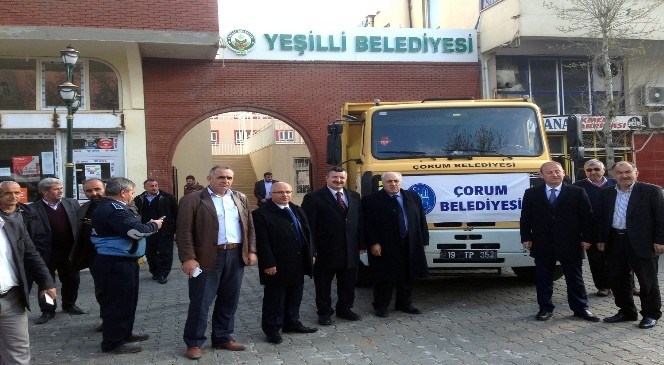 Çorum  Belediyesi'nin  Yardım  Tırları  Mardin'e  Ulaştı