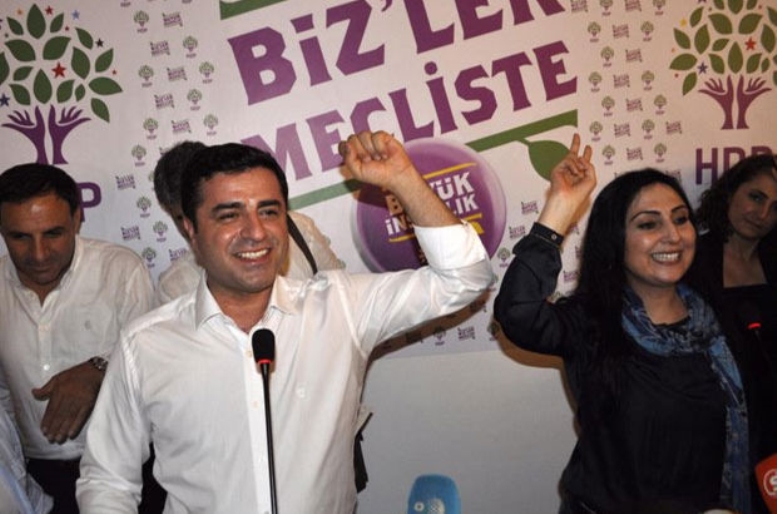 Demirtaş: Türkiye'nin koalisyondan korkmaması lazım