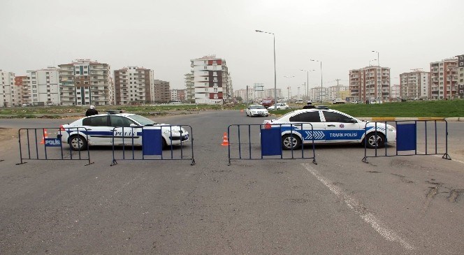 Diyarbakır  Polisi  Nevruz  Teyakkuzuna  Geçti