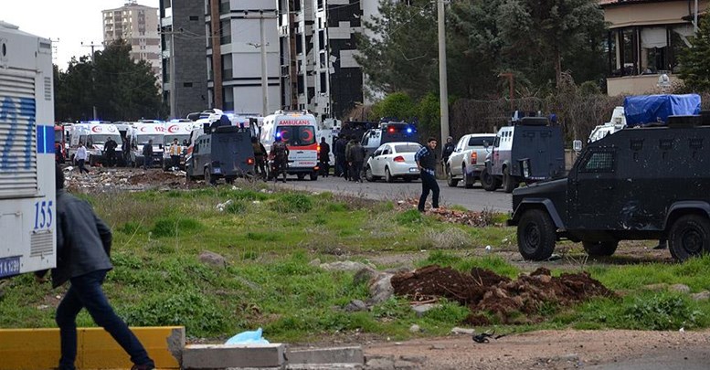 Diyarbakır'daki terör saldırısına ilişkin 2 kişi daha tutuklandı