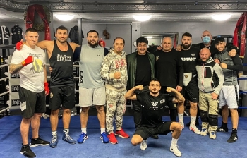 Ec Boxing Fransa’Ya Çıkarma Yapıyor
