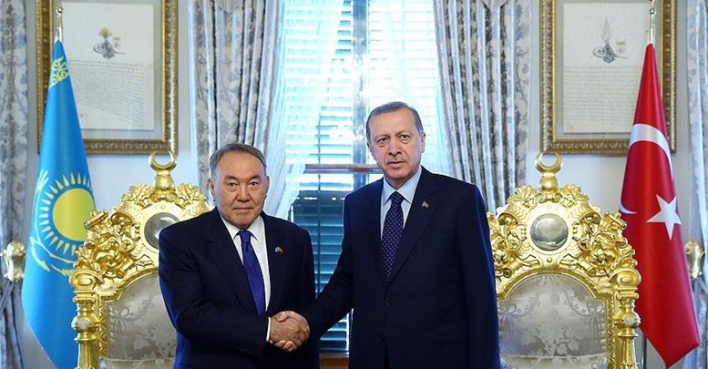 Erdoğan Nazarbayev ile görüştü