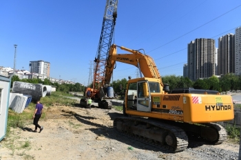 Esenyurt’Ta Sele Neden Olan Haramidere’Nin Islahı İçin Çalışmalar Başladı
