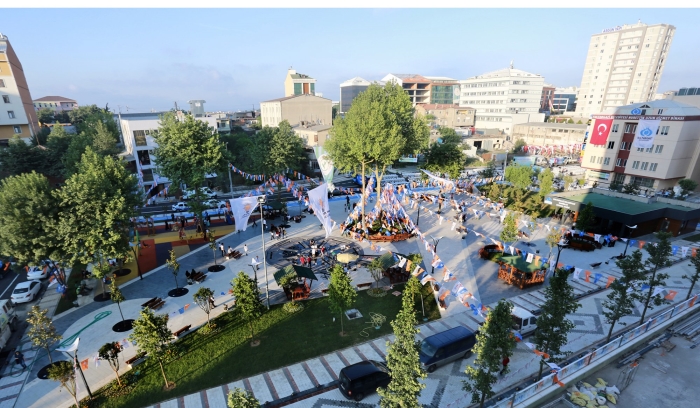 Eski Habibler’de Ek Hizmet Binası ve Meydan Hizmete Açıldı