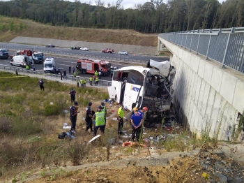 Eyüpsultan’Da Yolcu Otobüsü Yoldan Çıktı: 5 Ölü, 26 Yaralı
