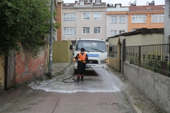 Eyüpsultan’In Sokakları Dezenfekte Ediliyor
