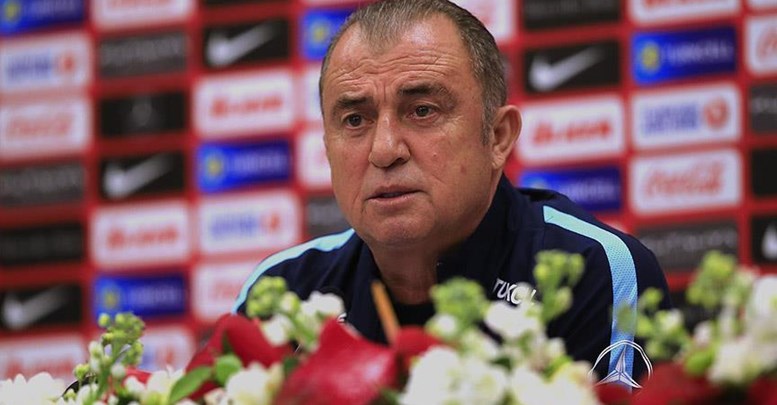 Fatih Terim'den teröre karşı 'Bizi bölemezsiniz' mesajı