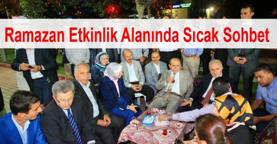 Ramazan Etkinlik Alanında Sıcak Sohbet 