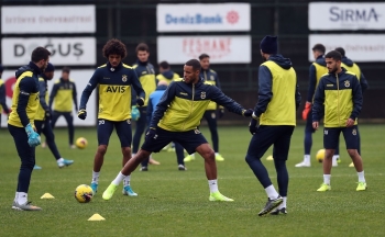 Fenerbahçe, Çaykur Rizespor Maçı Hazırlıklarını Sürdürdü
