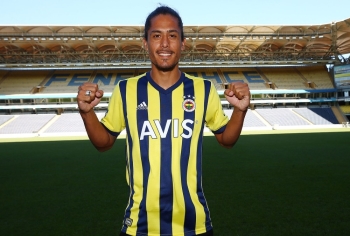 Fenerbahçe, Lemos’U Kadrosuna Kattı
