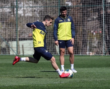 Fenerbahçe’De Konyaspor Maçı Hazırlıkları Tamamlandı
