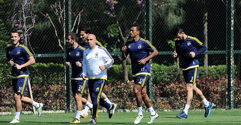 Fenerbahçe kritik virajda