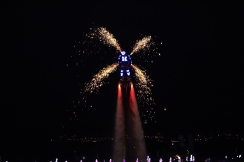 Flyboard Gösterisi Yürekleri Ağza Getirdi
