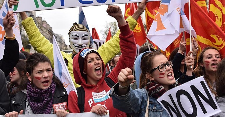 Fransa'da çalışma yasası tasarısı ülke genelinde protesto edildi