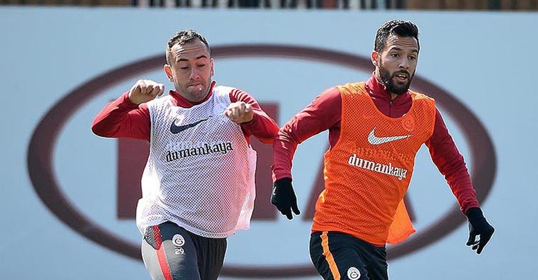 Galatasaray'da derbi hazırlıkları sürüyor