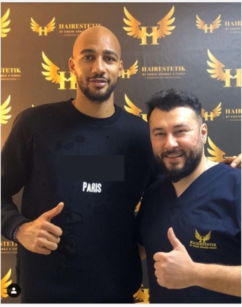 Galatasaraylı Nzonzi Sakal Tedavisi Oluyor
