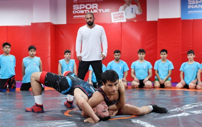 Geleceğin Pehlivanları Sultangazi’de Yetişiyor