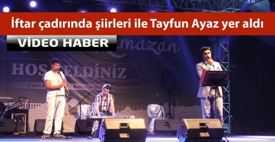 Tayfun Ayaz şiirleri ile Sultangazi’lilerin takdirini topladı.