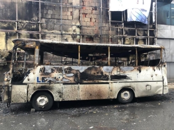 İstanbul’Da Midibüsün Kundaklandığı Anlar Kamerada
