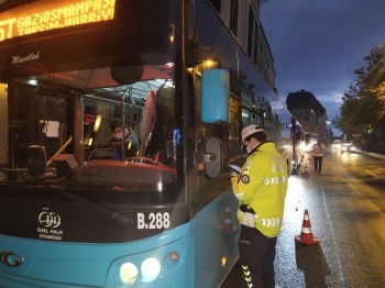 İstanbul’Da Toplu Taşımada Virüs Denetimi Sıklaştırıldı
