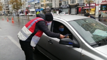 İstanbul’Da Trafik Ekipleri Kısıtlamaya Yönelik Denetimler Gerçekleştiriyor
