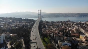 İstanbul’Da Trafik Yoğunluğu Havadan Görüntülendi
