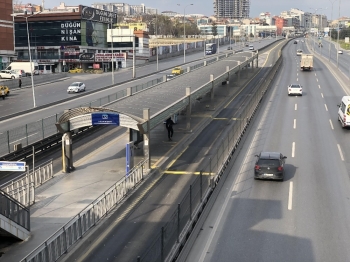 İstanbul’Da Trafik Yoğunluğu Tarihi Değeri Gördü
