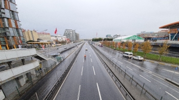 İstanbul’Da Yollar Boş Kaldı
