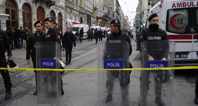 İstiklal Caddesi'nde yoğun güvenlik önlemi