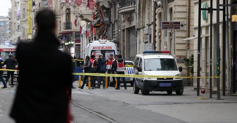 İstiklal Caddesi yayalara açıldı