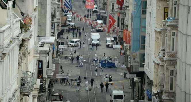 İstiklal'deki patlama sonrası olay yeri böyle görüntülendi