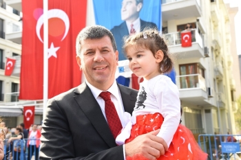 Kadıköy, Zafer Bayramı’Nı Kendini Yaraşır Şekilde Kutluyor
