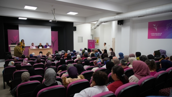 Kadına Yönelik Şiddetle Mücadele Günü’nde “Güven Toplumunun İnşası Semineri” Düzenlendi