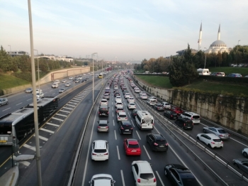 Kısıtlama Sonrası 15 Temmuz Şehitler Köprüsü’Nde Trafik Yoğunluğu
