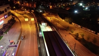 Marmaray’Dan İki Kıta Arası Geçiş Yapan Yük Treni Havadan Görüntülendi
