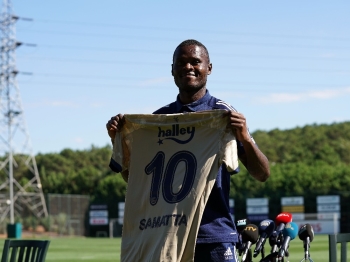 Mbwana Samatta: “Fenerbahçe’Den Teklif Aldığınız Zaman Hayır Demek Zor”
