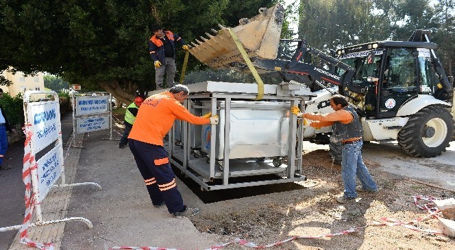 Meltem'e  Yeraltı  Konteyneri