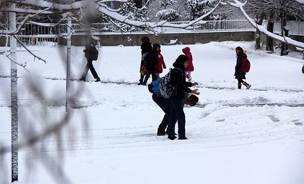 Meteoroloji'den kuvvetli yağmur ve kar uyarısı