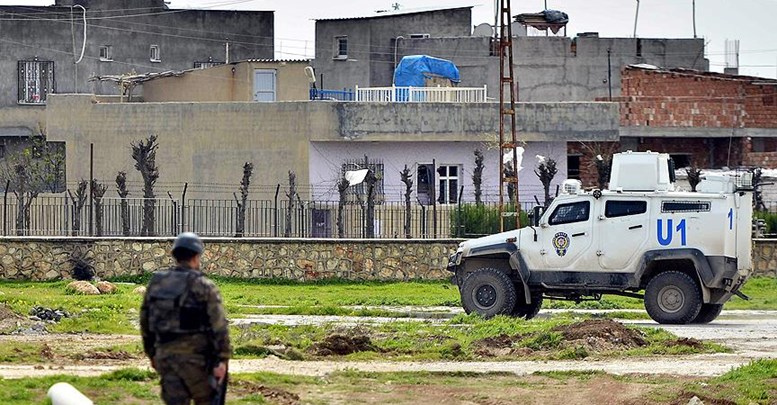 Nusaybin'de bir asker ve bir polis şehit oldu