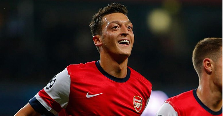 PFA'nın 'yılın futbolcusu' aday listesinde Mesut Özil de yer aldı