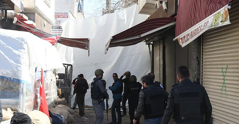 Polis katili terörist ölü ele geçirildi