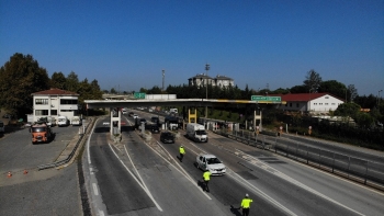 Polisten Ticari Araçlarda Korona Virüs Denetimi
