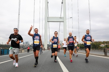 Red Bull Challengers İstanbul Maratonu’Nda Koştu
