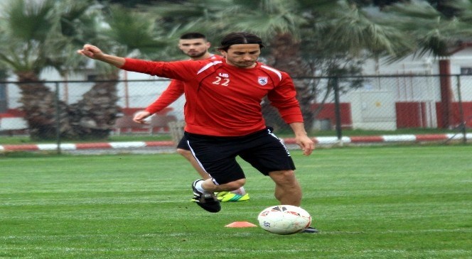 Samsunspor  Kaptanı'ndan  İddialı  Açıklamalar